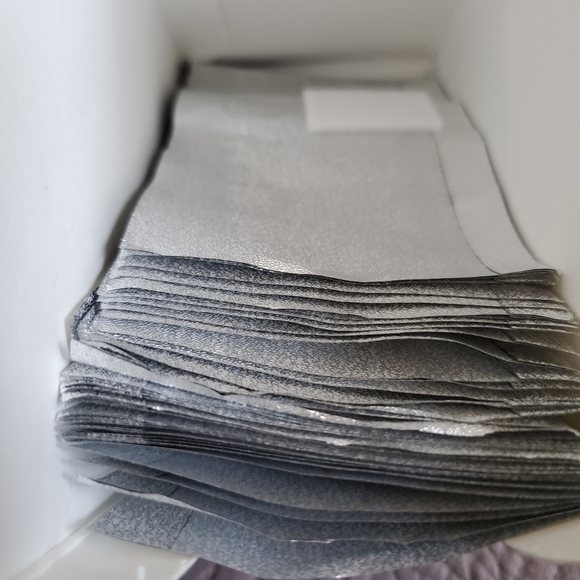 Gel polish LED light and removal wraps - Picture 3 of 3